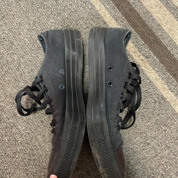 Black Converse - Picture 3 of 3